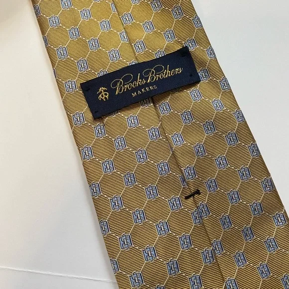 Brooks Brothers Gold Diamond Pattern Blue Silk Neck Tie - Picture 4 of 5